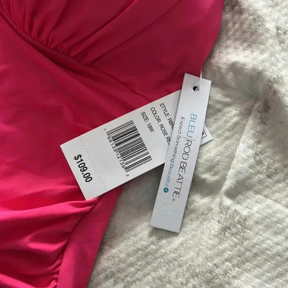 Bleu Rod Beattie Ring Me Up Molded Tankini Swim Top - Picture 7 of 9